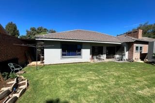 To Let 3 Bedroom Property for Rent in Heuwelsig Free State
